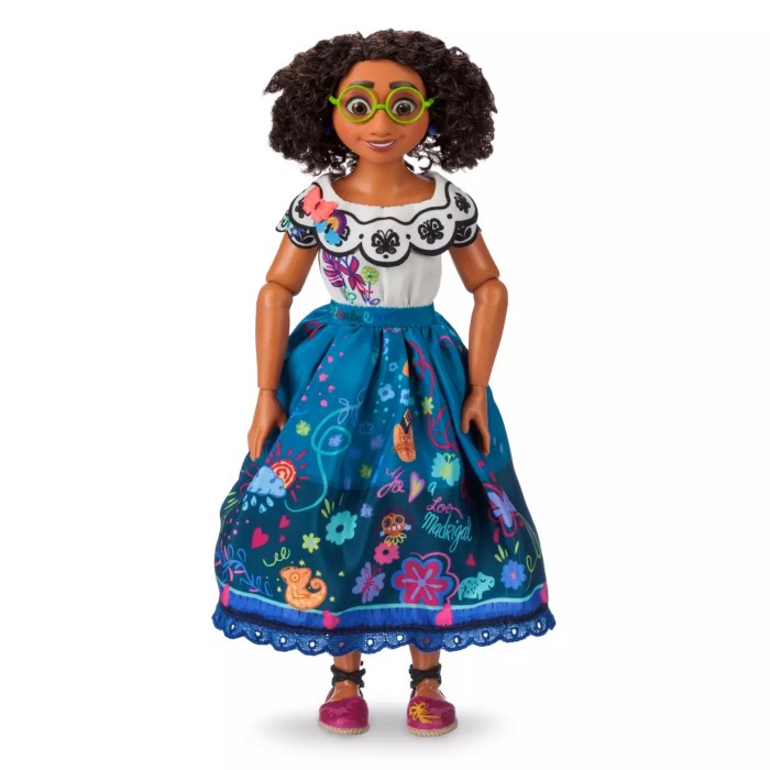 Disney Encanto Mirabel Singing Doll  Disney