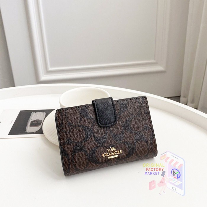 Dompet COACH 53562 MEDIUM CORNER ZIP WALLET IN SIGNATURE Black Brown  Bs