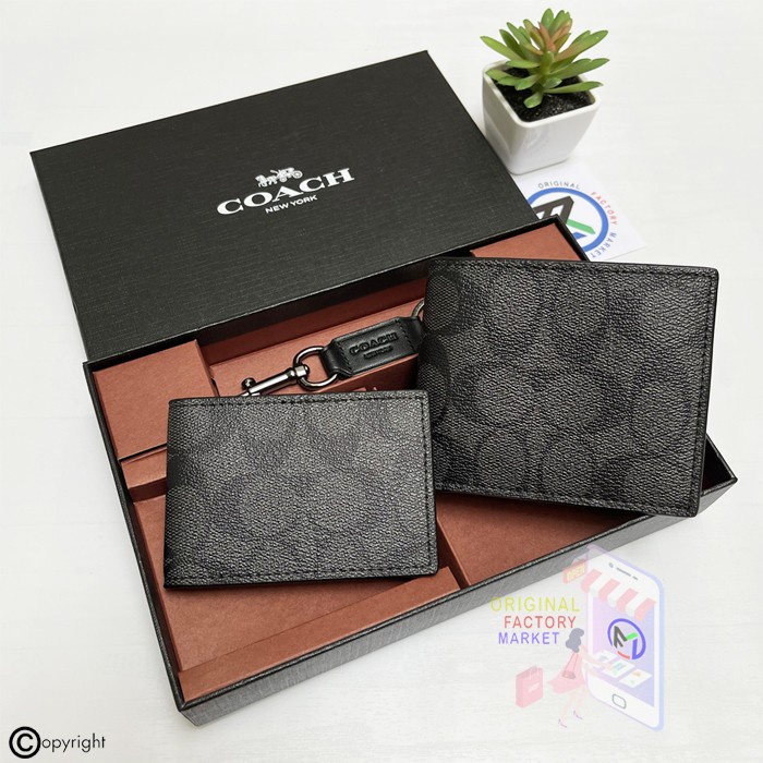 READY Dompet COACH Wallet Compact ID SIGNATURE BLACK Coach F 74993 Bs