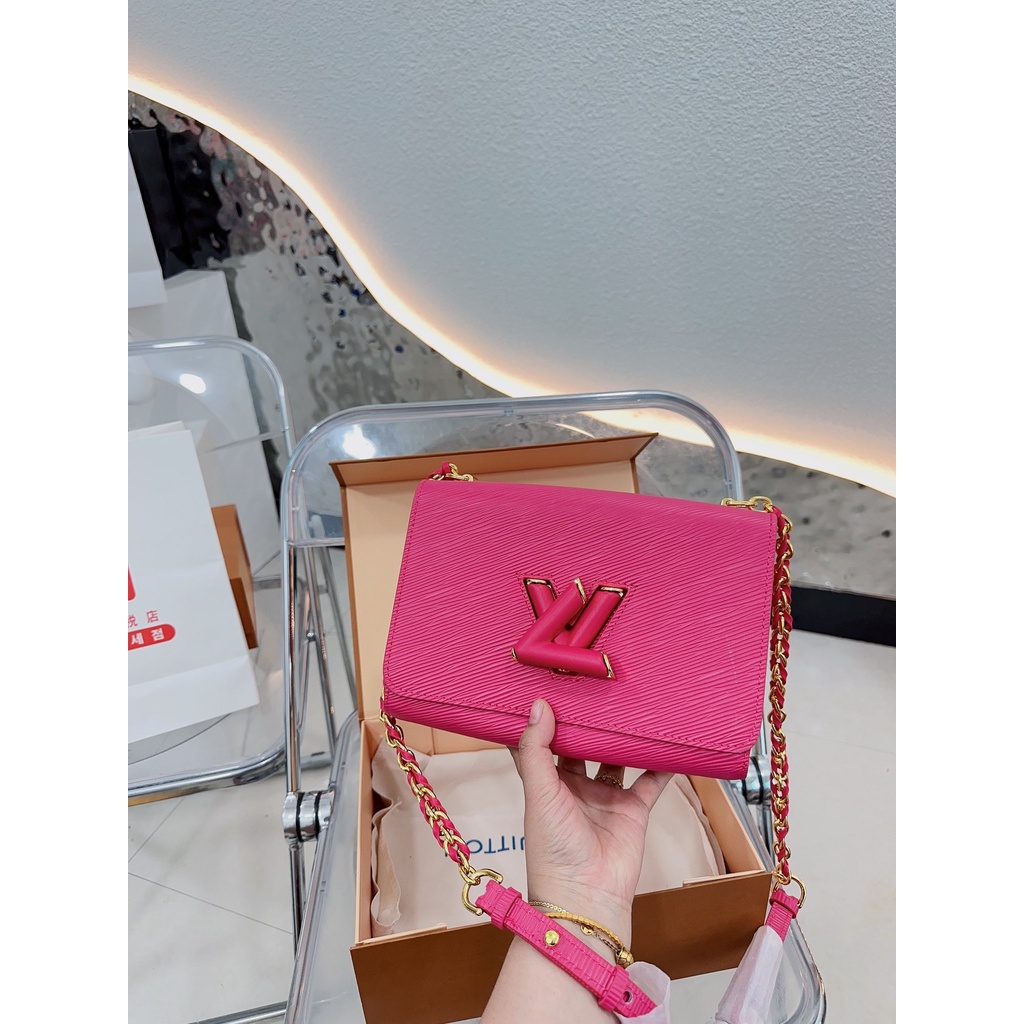 Original 2023 New LV -TWIST Chain Bag Ladies Crossbody Bag Temperament（with Box）