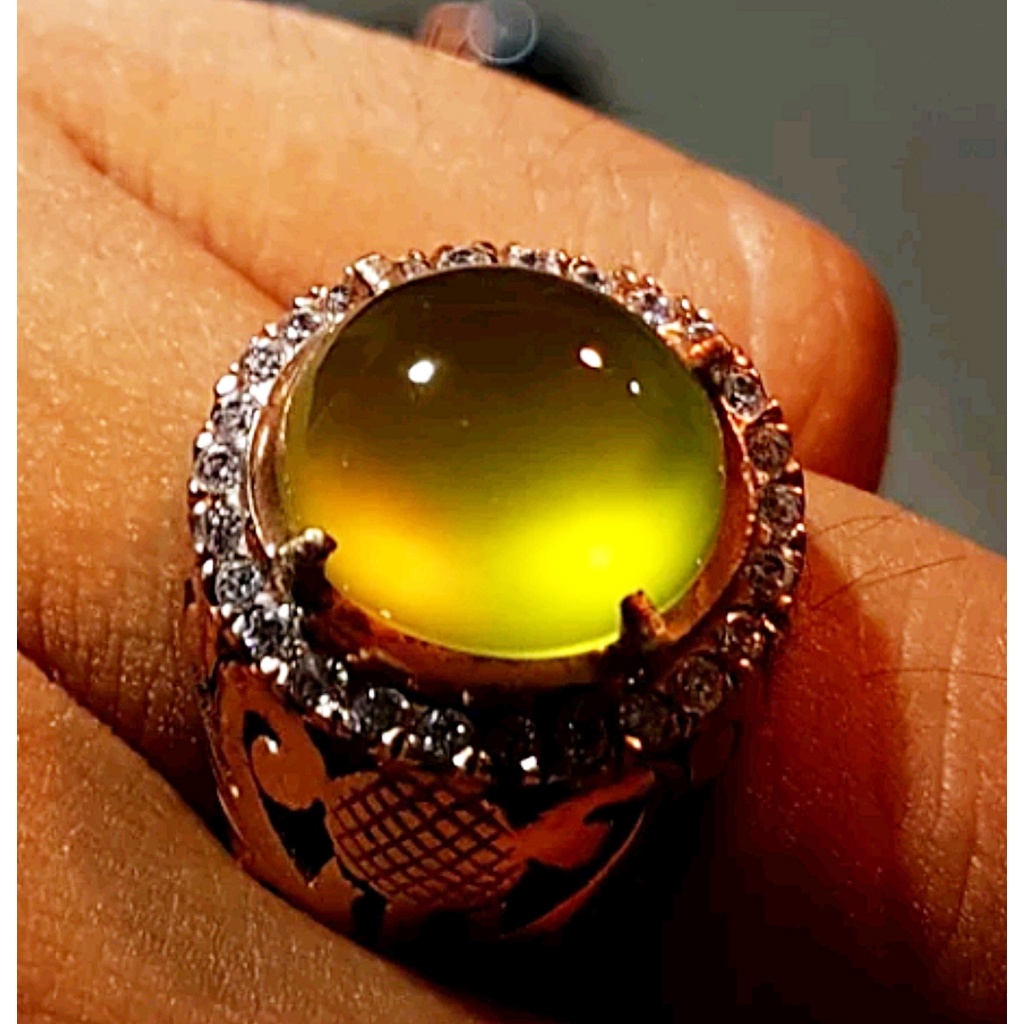 Bio Solar Super HQ (IDOCRASE) ,.Giwang Titik / Giwang Super, Kristal Kaca & Warna Hijau Segar,.