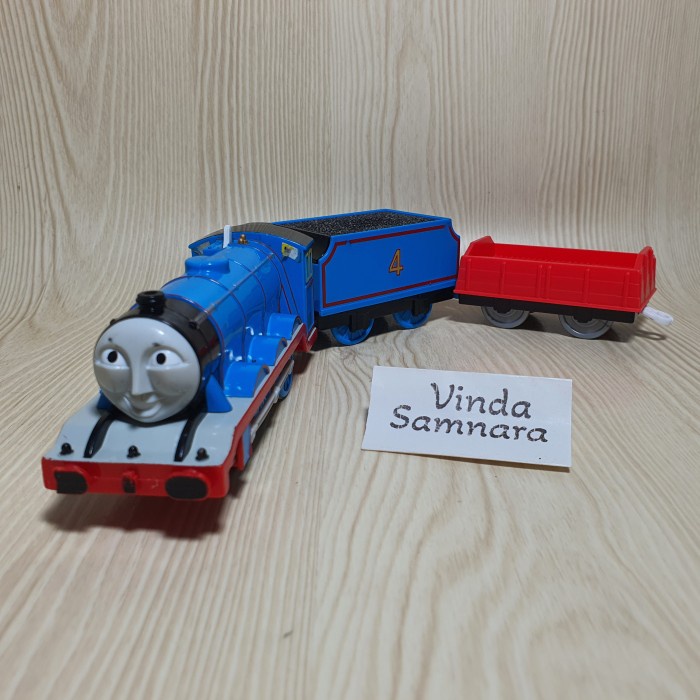 Takara Tomy Plarail Kereta Thomas and Friends Gordon