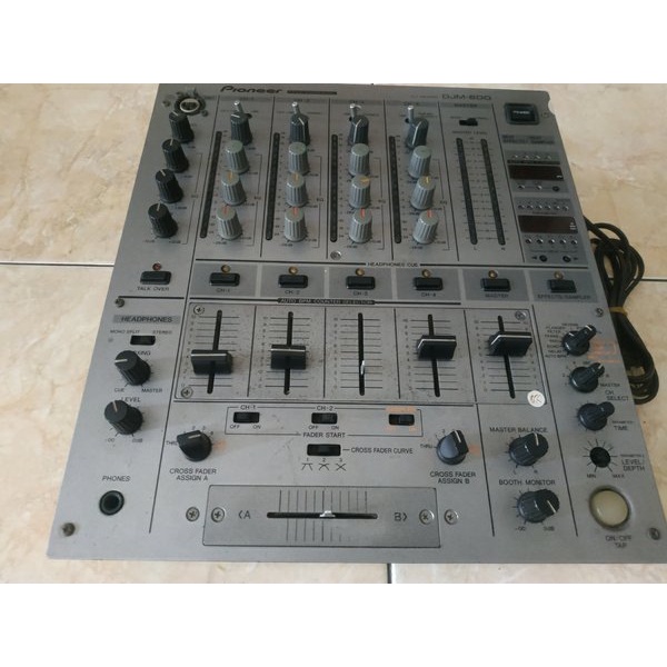 PIONEER DJM 600