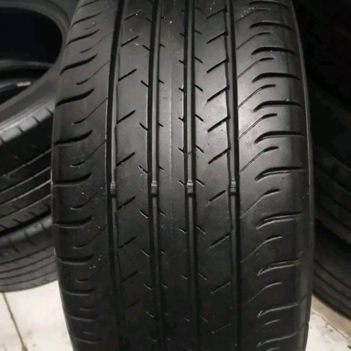 Ban mobil second 185/55 ring16 tubeles