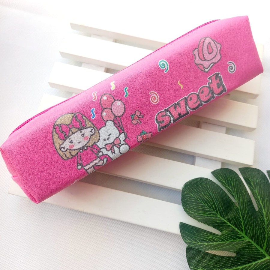 

Untuk anak Kotak Pensil Motif Kartun Momogirl Pensil Mini Tempat Pensil Unik