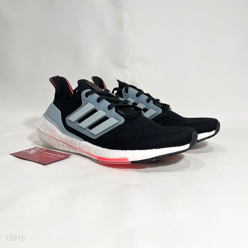 Sneakers Adidas Ultraboost 22 2022 Coreblack Magic Grey ORIGINAL BASF ADIDAS BOOST Sepatu Vv2