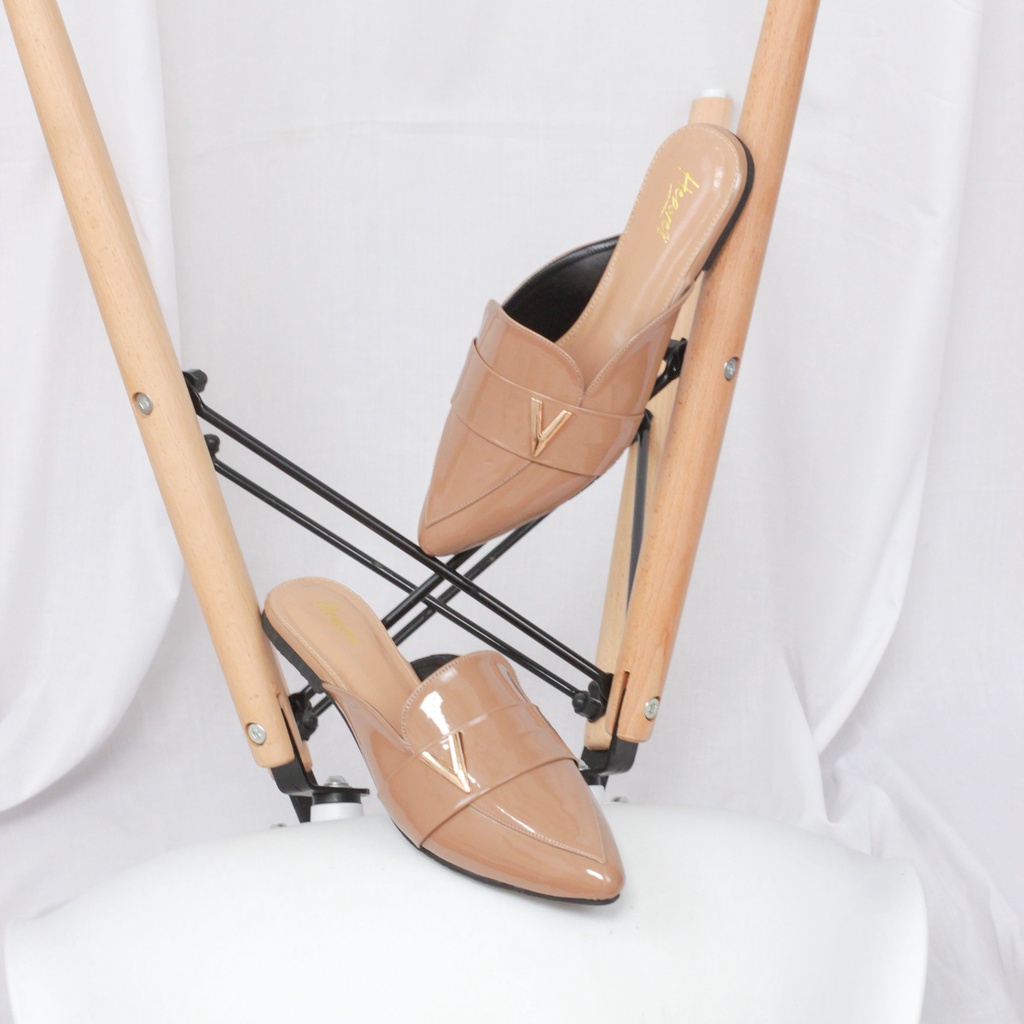 Heaves - Sandals Flat Sefa Brown - Sandals Flat Wanita Premium