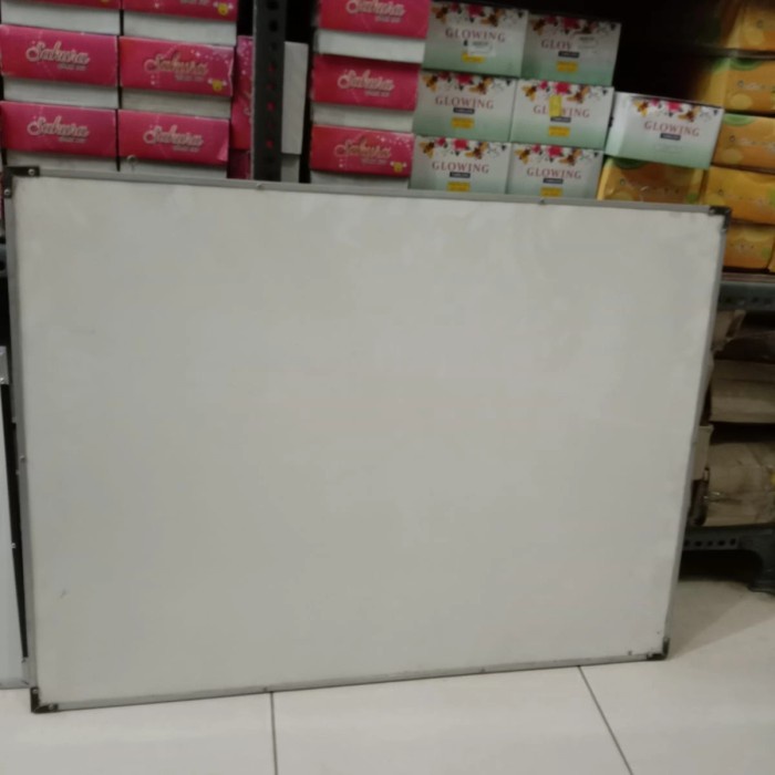 

papan tulis whiteboard besar (pengiriman hanya lewat gosend)