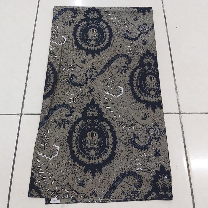 Kain Jarik Batik SOLO motif ratu ratih ( Lawasan )