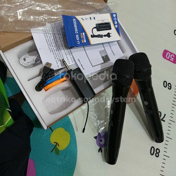 wireless mic karaoke di speaker harman kardon onyx / lainya via AUX - 1MIC