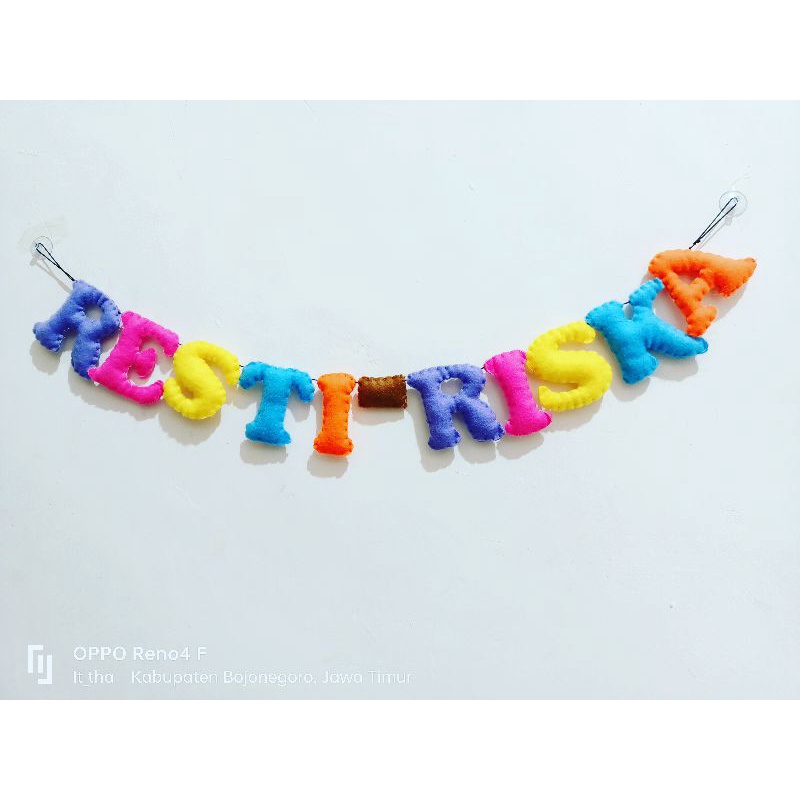 harga ecer perhuruf Hiasan mobil custom nama / Hiasan dinding nama dari flanel harga perbiji murah