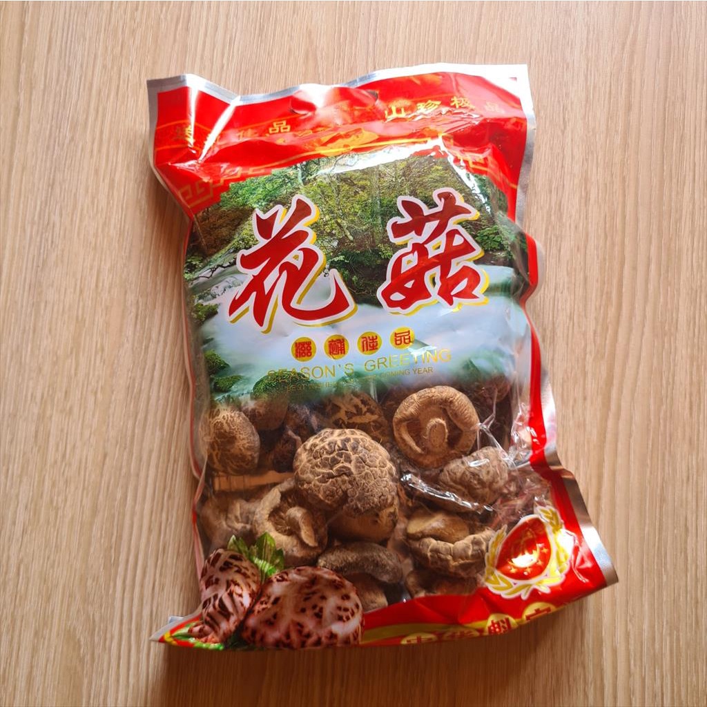 

Shitake Mushroom 300g - Jamur Hioko Kering ( Super )