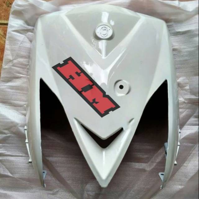 Tameng depan MIO GT, putih