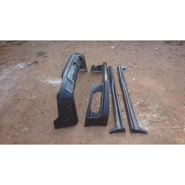 SPAREPART  BODYKIT MOBILIO . BODIKIT GRADE-A