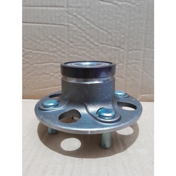 Bearing Nap Roda Belakang Mobilio merk NTN