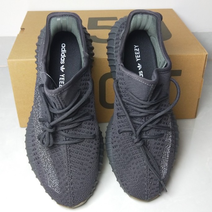 Sepatu Sneakers YEEZY BOOST 350 V2 PREMIUM Quality 1:1 FY4176