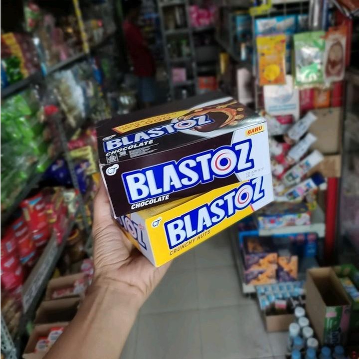 

PAKET 2 BOX Blastoz Wafer Roll Krispi isi 2x 12