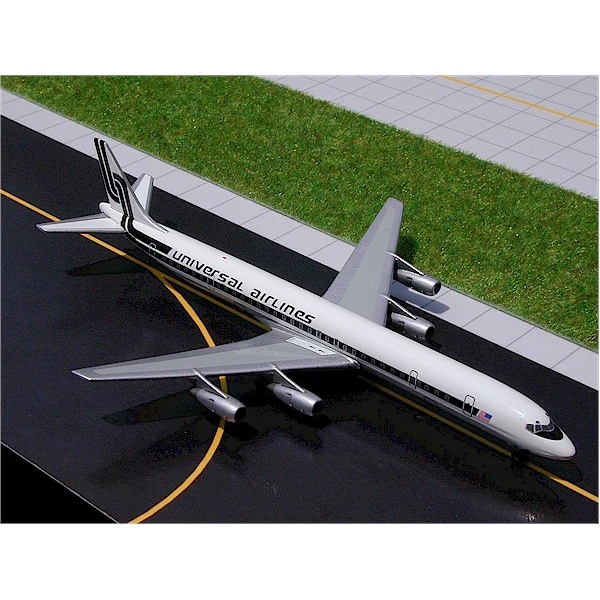 Gemini Jets Universal Airlines DC-8-61 1/400 Scale Diecast Commercial Plane