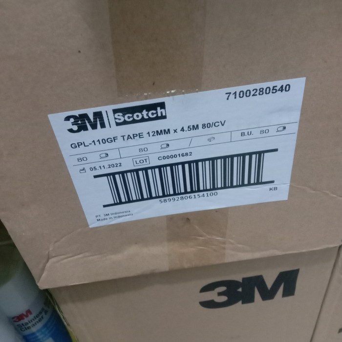 

Double Tape VHB 4900 3 M 12mm x 4,5 meter ( 1 dus isi 80 pcs ) -FN10