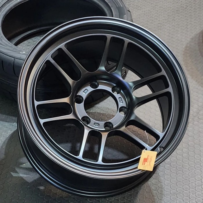 velg ENKEI RPT R18 FLOW FORMING velg racing 18 Pajero Fortuner