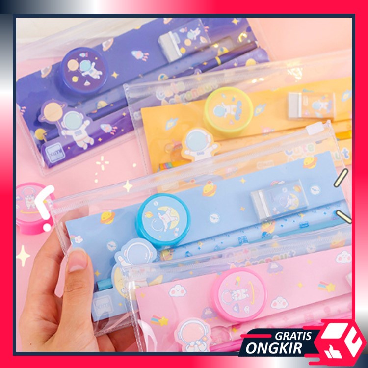 

Gratis Ongkir - S5942 Alat Tulis Set Mini Stationary / Set Alat Tulis 5 In 1 Karakter / Warna-Warni Astronot Stationary / Set Alat Tulis