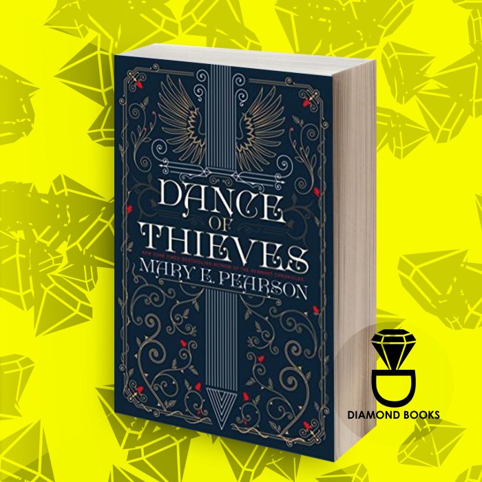 Dance of Thieves Mary E. Pearson