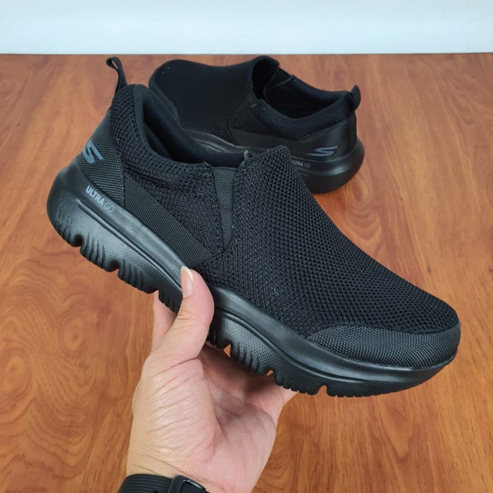 Sepatu Pria Wanita Skechers Go Walk Evolution Ultra Origin Luxury
