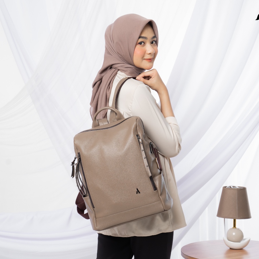 [PROMO] Hania Backpack | Tas Ransel Wanita | Kulit Sapi Asli | Tas Punggung Kulit | Backpack Elegan 