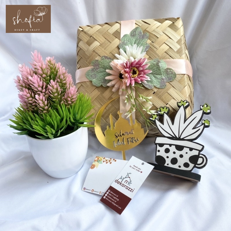 

Hampers Lebaran Hari Raya Idul Fitri Gift Box Parcel Kado unik murah - Sofiah Craft 1 HARI JADI! TIDAK P.O