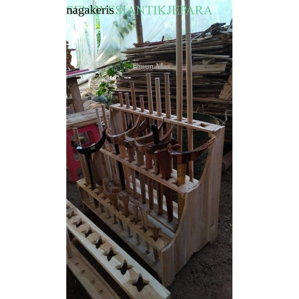 

SALE TERBATAS!!! Jagrak keris minimalis garapan alus murah terlaris murah
