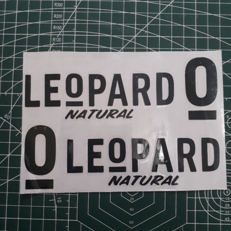 Stiker / Sticker Helm Leopard Set ( hitam )