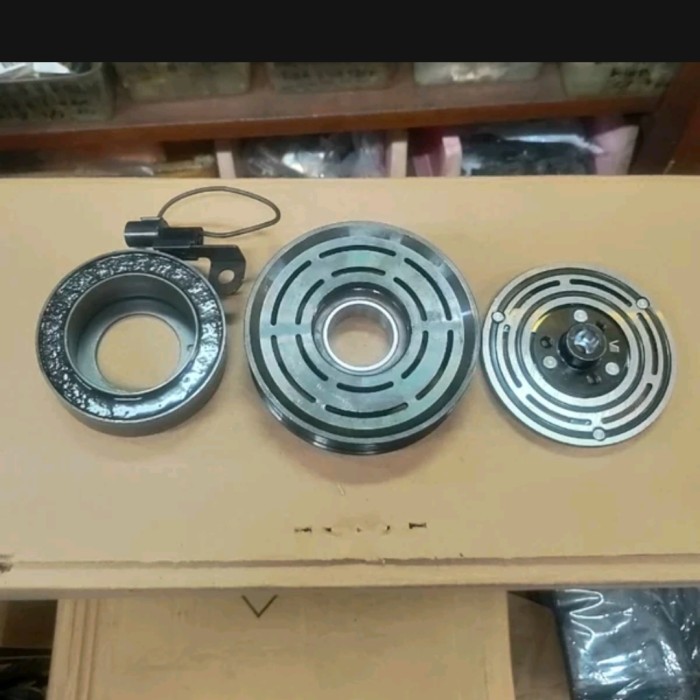 magnet cluth kompresor ac jeep Cherokee XJ