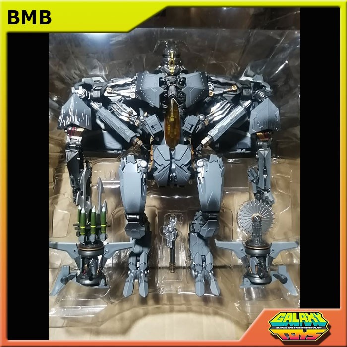 Earthquake T-10 Star Sky Wings Oversize Transformers MPM Starscream