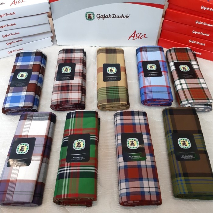 sarung gajah duduk asia kotak