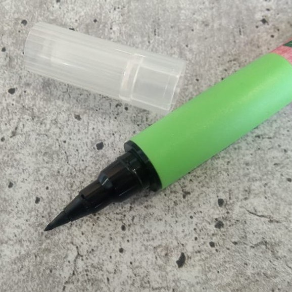 

Andma ZIG KURETAKE BIMOJI JAPANESE DESIGN - BLACK (FINE TIP) - Pink Body