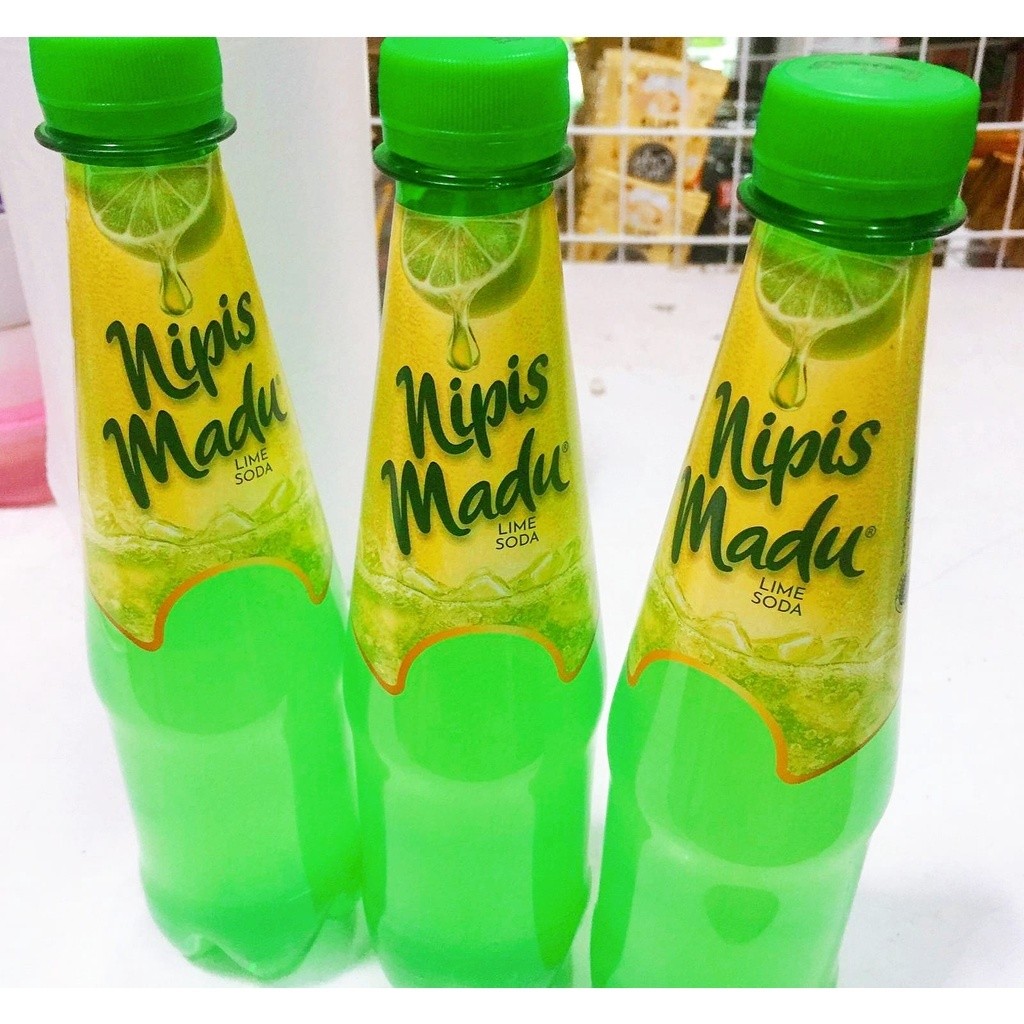 

NIPIS MADU BOTOL LIME SODA 330ML / MINUMAN BERSODA