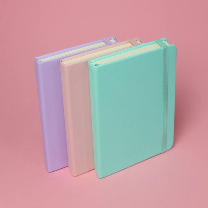 

Talens Art Creation Hardback Sketch Book Colour 140gsm Part 2/2 - Cork, 9x14 cm