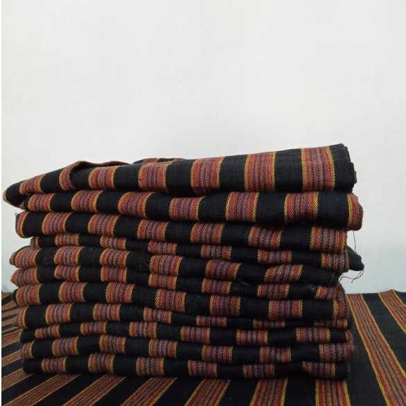 set surjan lurik anak perempuan surjan lurik anak perempuan Baju adat ja anak anak Surjan lurik Luri