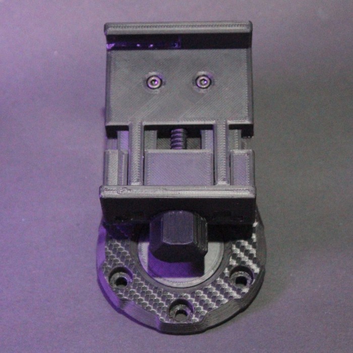 Logitech G29 Mod Dashboard Phone Holder SIMHUB