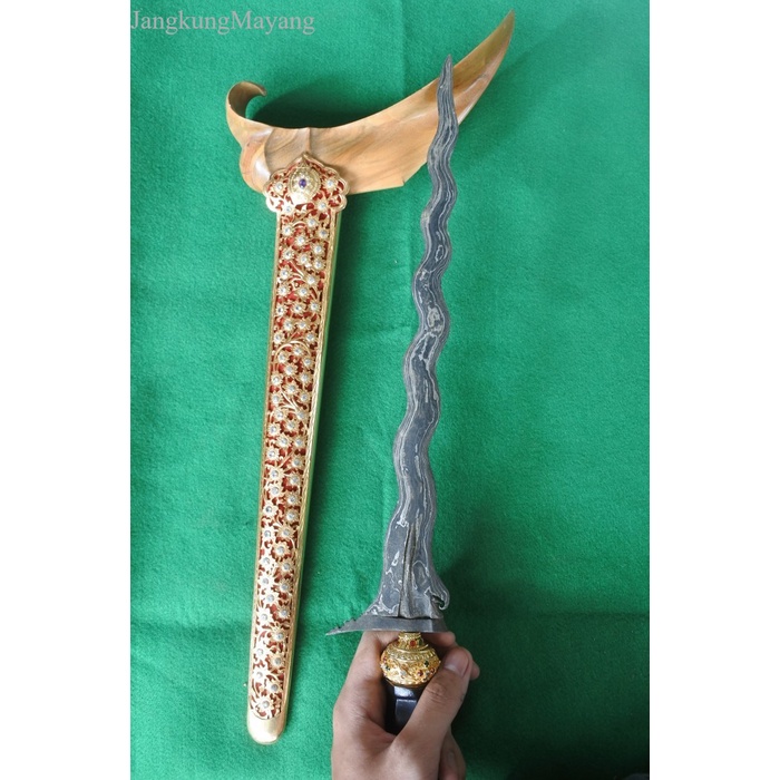 

Keris sengkelat warangka ladrang wfn8021 murah