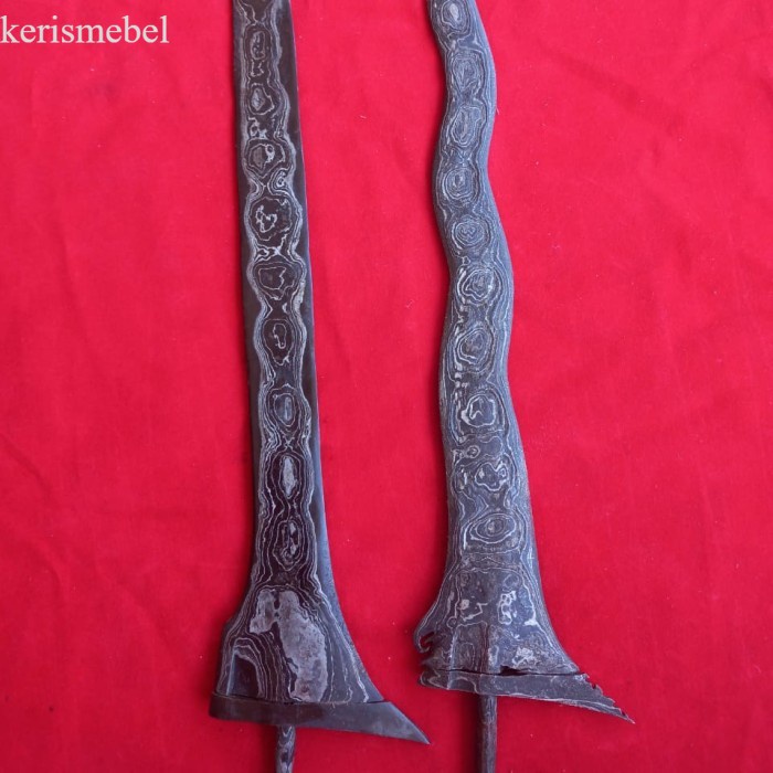 

Keris H antik