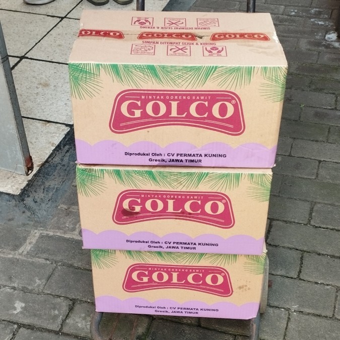 

Minyak Goreng Dos 500ml botol GOLCO