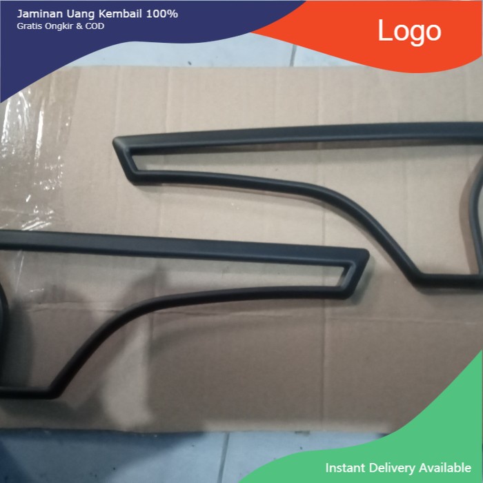 cover garnish Reflektor bagasi belakang new Ertiga 2015-2017 hitam dof Aksesoris mobil