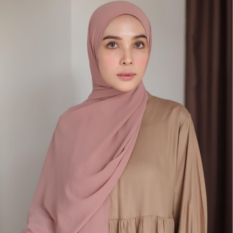 

COD Plain Pashmina by nhs.looks