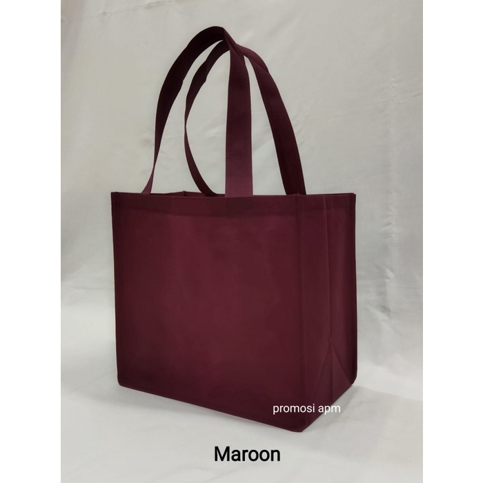 

Tas Spunbond Jahit Kue Brownies Ukuran 24cm x 13cm x20cm - Hijau