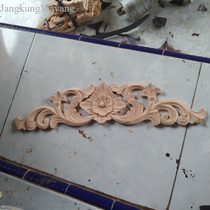 

Dekorasi Dinding Furniture Ornamen Ukir Tempel Motif Bunga kayu Mahoni murah