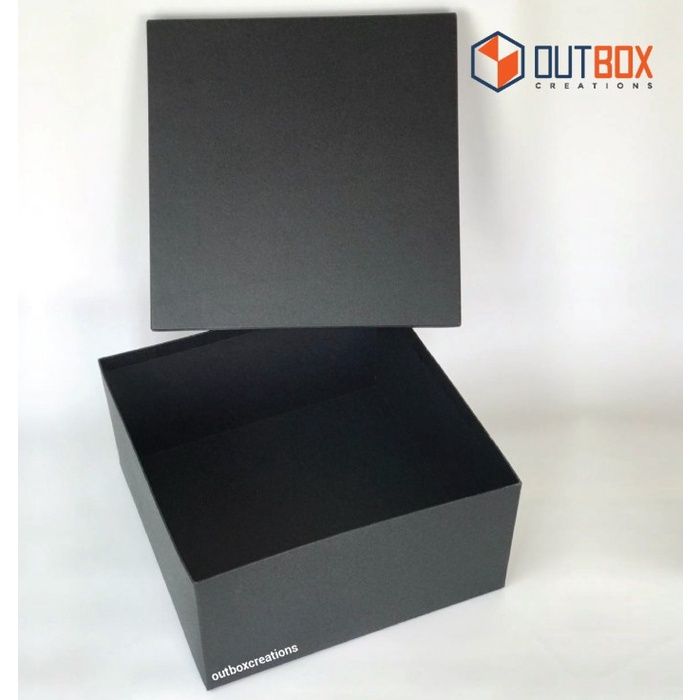 

kotak box hitam