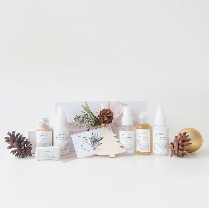 

TERMURAH Pourie Holiday Season Gift Set Natural Product Christmas Hampers