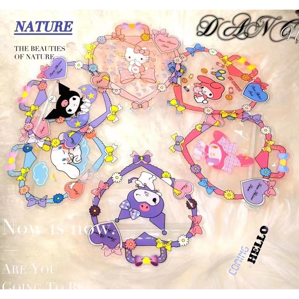 

PLASTIK ZIPPER SANRIO BENTUK LOVE