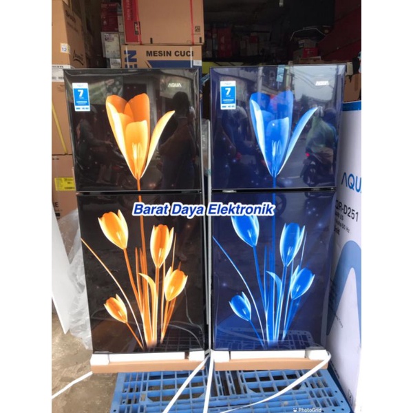 KULKAS AQUA AQR-D251LK/LB MOTIF BUNGA (187 LITER) 2 PINTU NO FROST TANPA SALJU